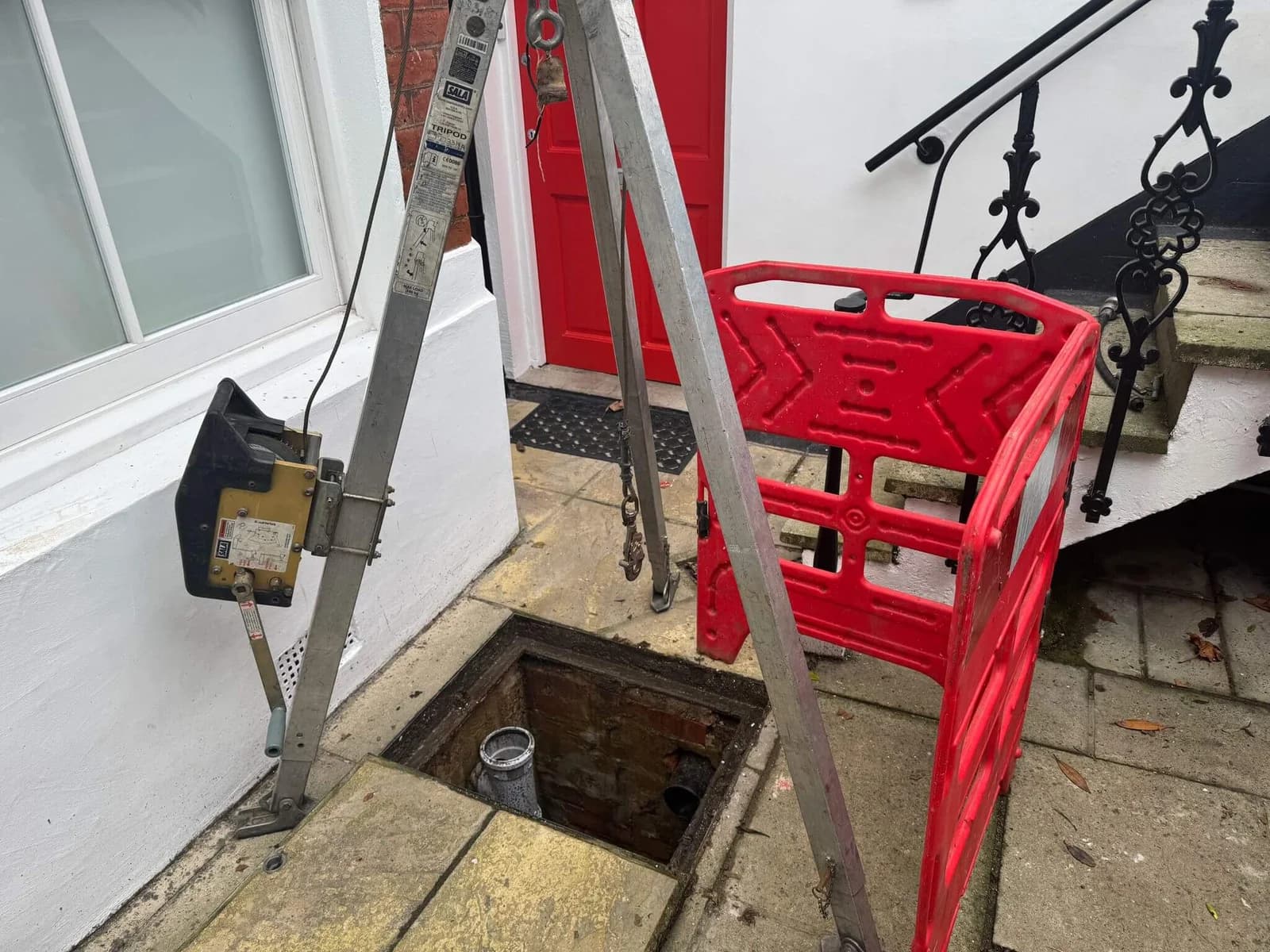 High-Pressure Drain Flushing